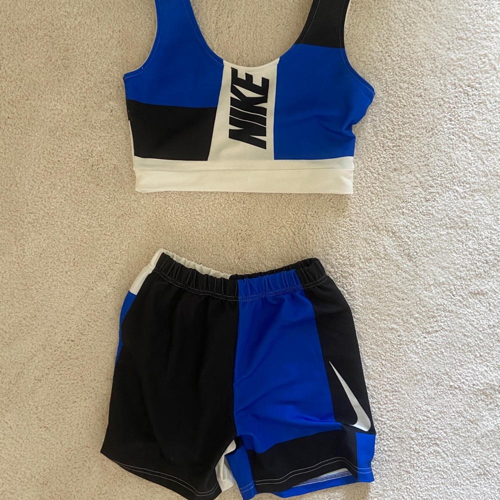 Blue and Black Nike Cropped Jersey Set